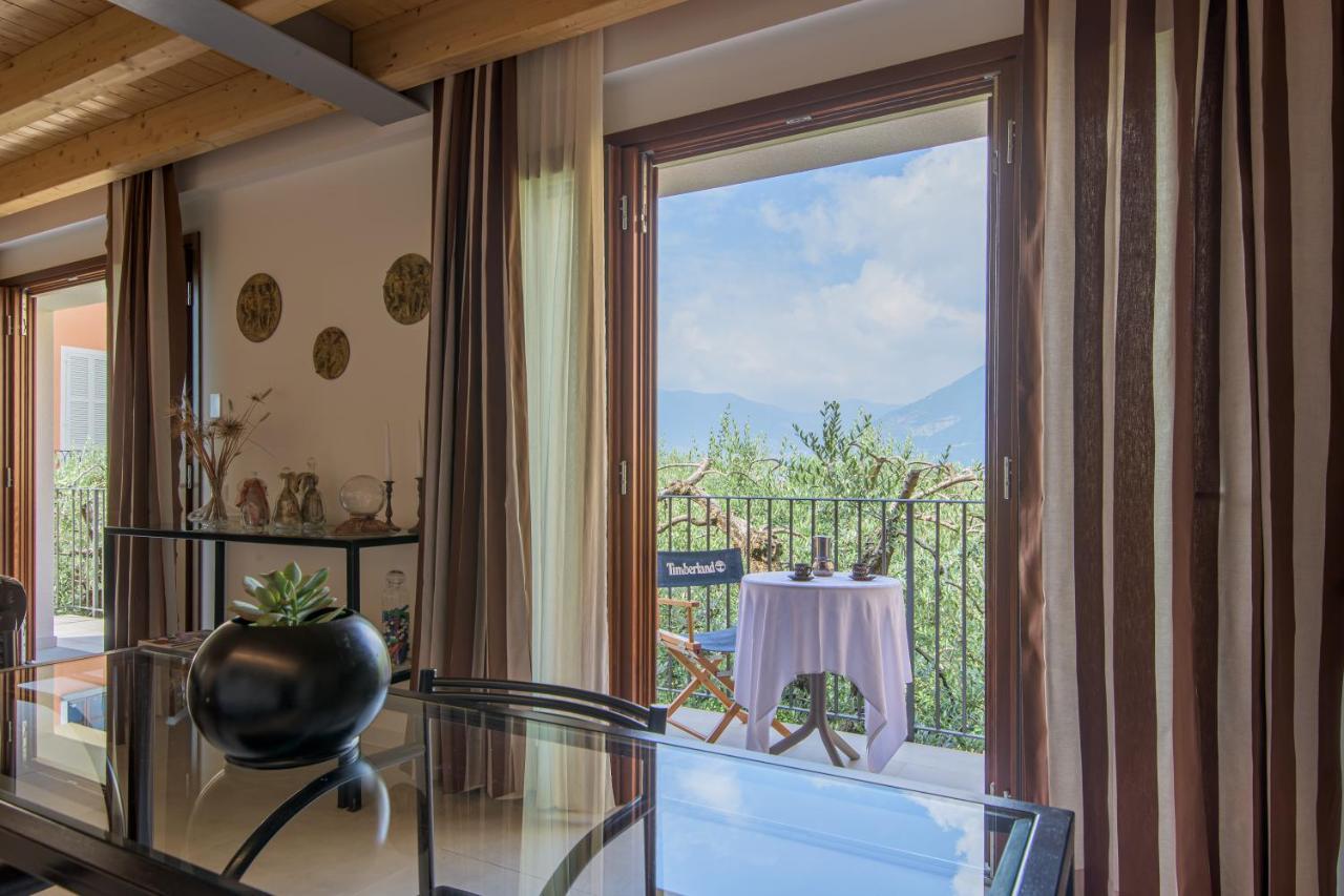 In Riva Al Lago Di Iseo Dependance Primo Piano มาโรเน ภายนอก รูปภาพ