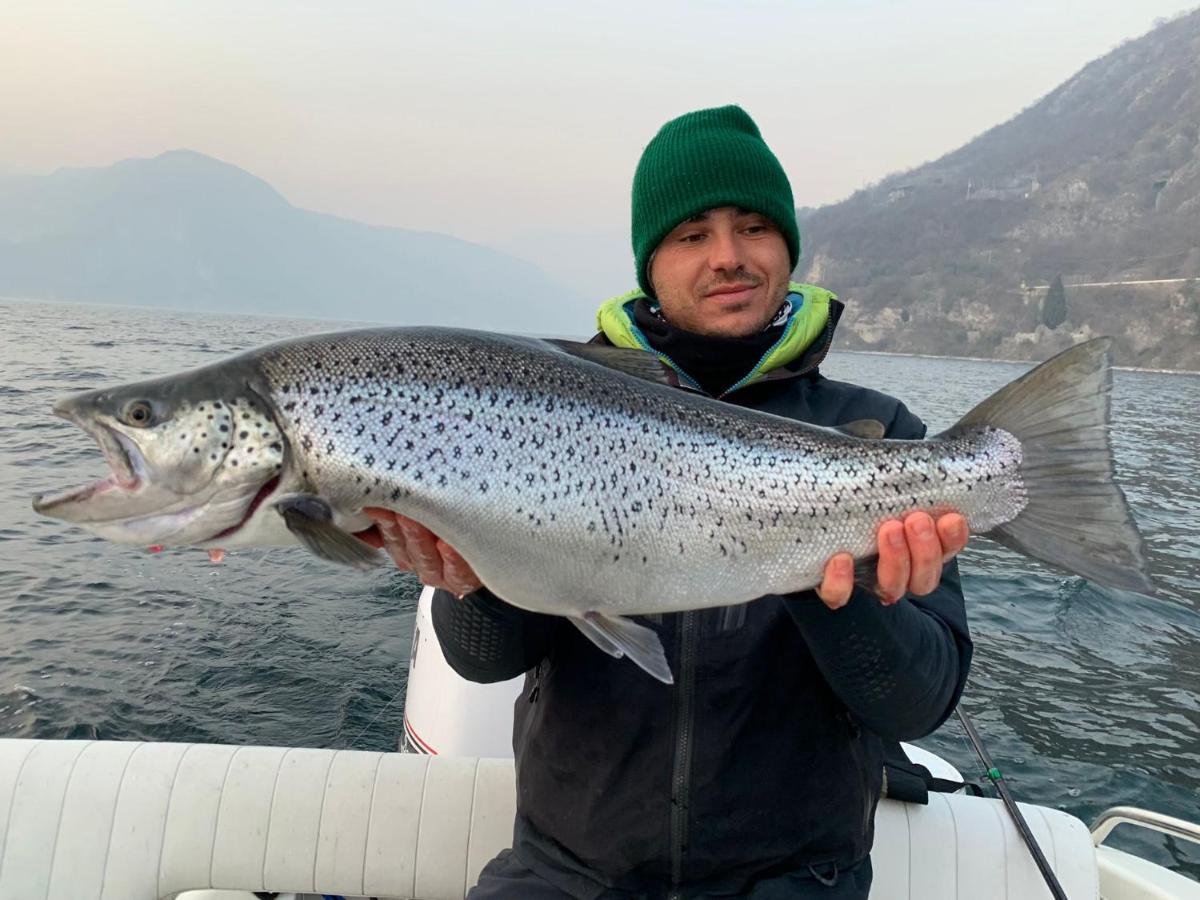 In Riva Al Lago Di Iseo Dependance Primo Piano มาโรเน ภายนอก รูปภาพ